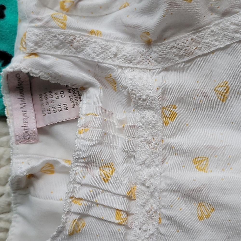 Bundle of 3  Pieces for 3 to 6 months Baby Girl - Picture 2 of 8
